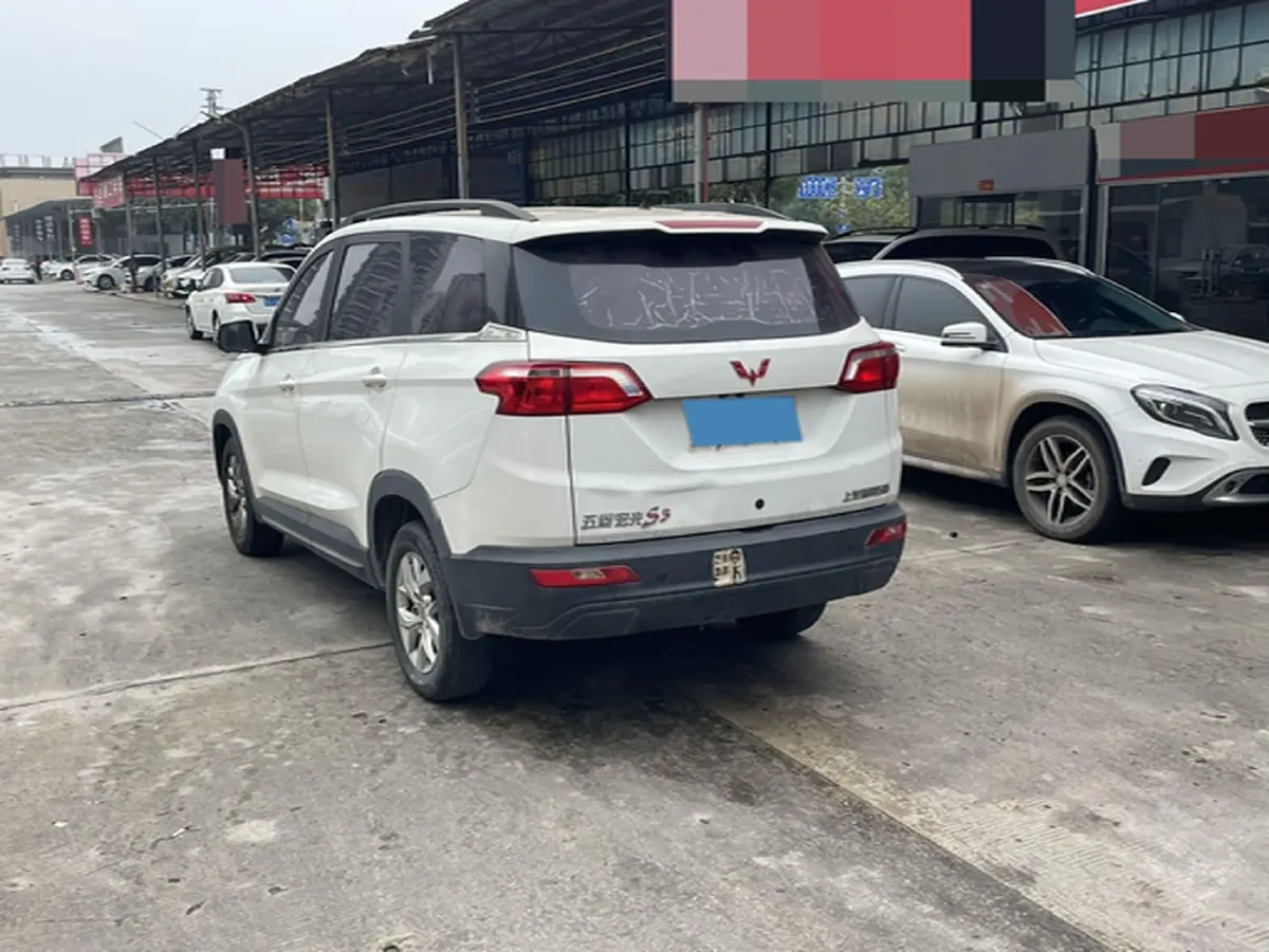 2018 WuLing HongGuang S3 1.5L 112HP L4 6MT,autocango,china used car exporter,china ev exporter,chinese used car exporter,chinese used ev exporter
