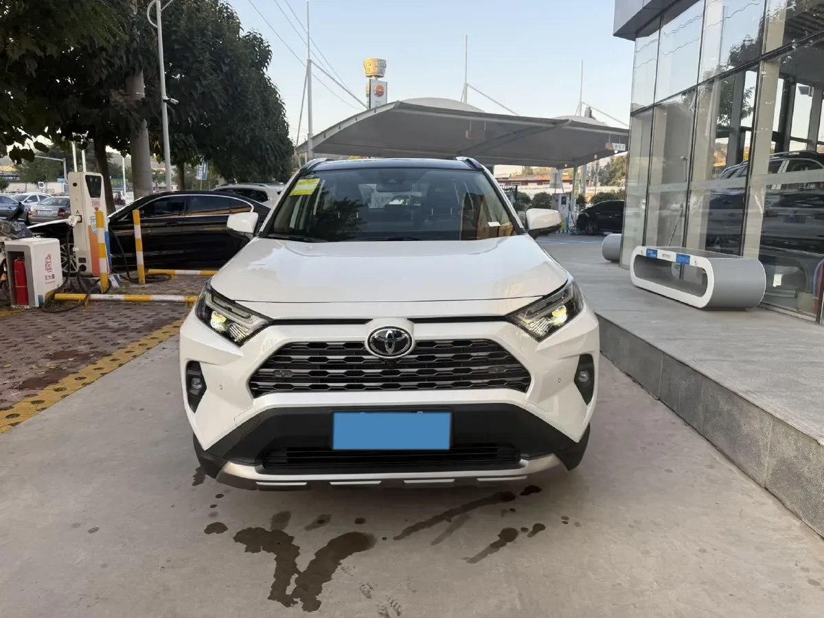 2021 Toyota Wildlander 2.0L 171HP L4 CVT,autocango,china used car exporter,china ev exporter,chinese used car exporter,chinese used ev exporter