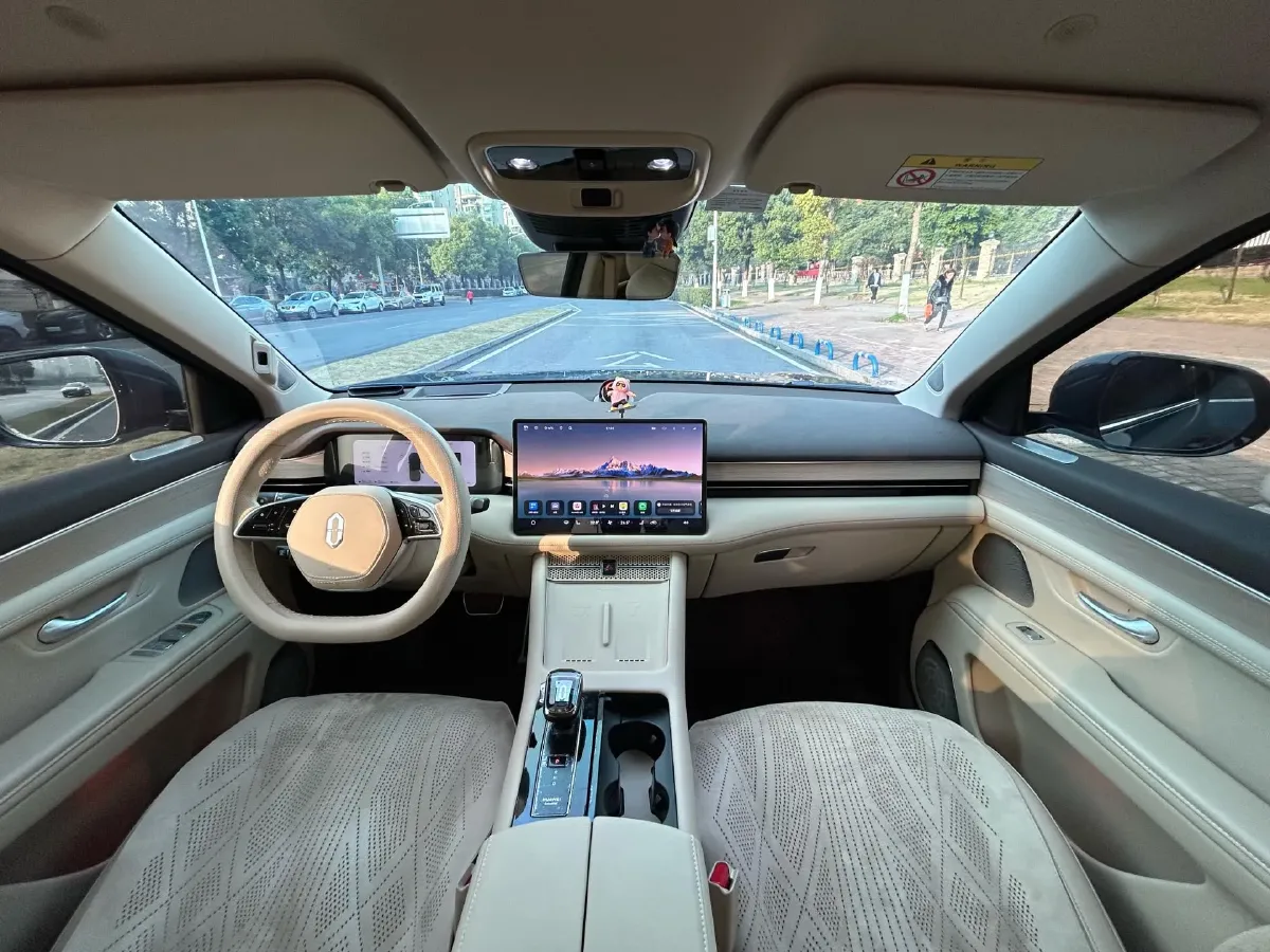 2024 AITO AITO M7 1.5T 152HP L4 REEV 38.5KWH,autocango,china used car exporter,china ev exporter,chinese used car exporter,chinese used ev exporter