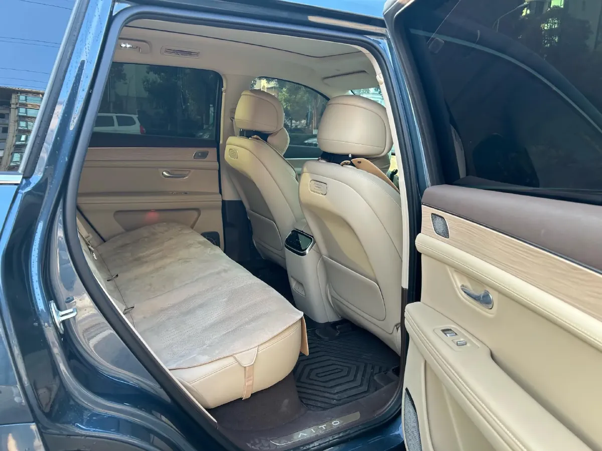 2024 AITO AITO M7 1.5T 152HP L4 REEV 38.5KWH,autocango,china used car exporter,china ev exporter,chinese used car exporter,chinese used ev exporter