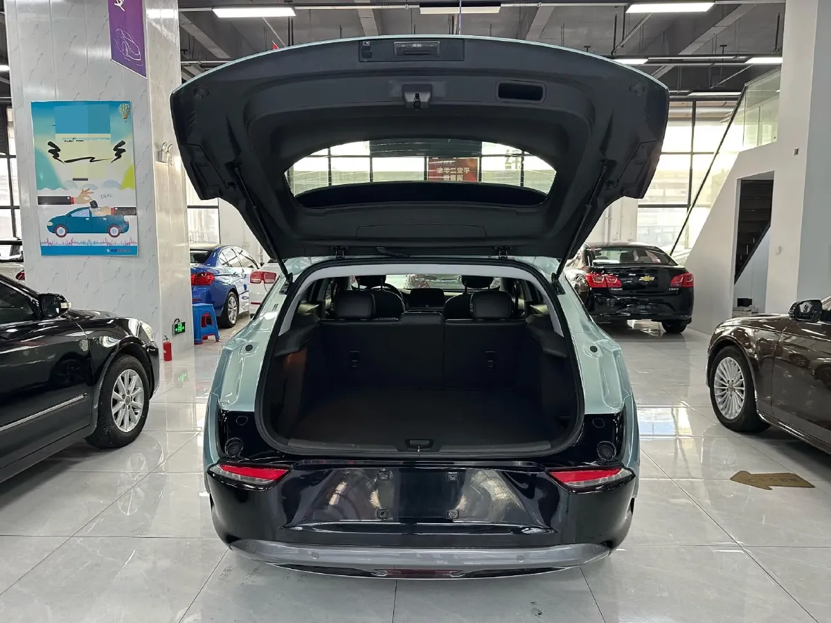 2022 Buick Velite 6 BEV 61.1KWH,autocango,china used car exporter,china ev exporter,chinese used car exporter,chinese used ev exporter