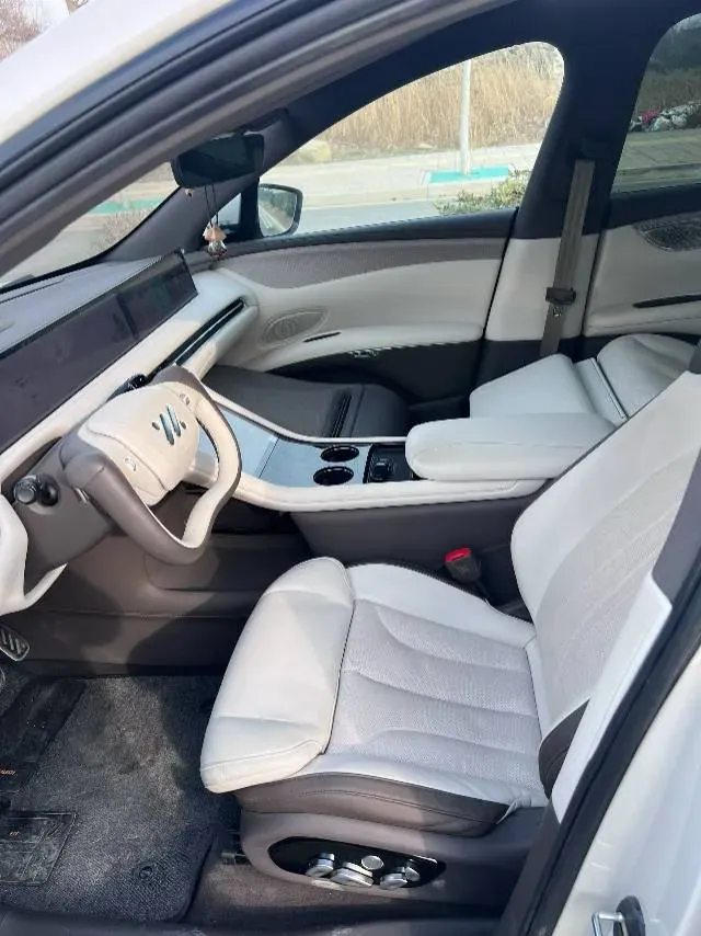 2023 IM LS7 BEV 90KWH,autocango,china used car exporter,china ev exporter,chinese used car exporter,chinese used ev exporter