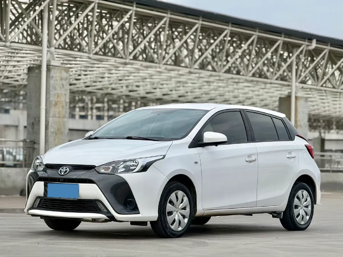 2017 Toyota Yaris L 1.5L 107HP L4 CVT,autocango,china used car exporter,china ev exporter,chinese used car exporter,chinese used ev exporter