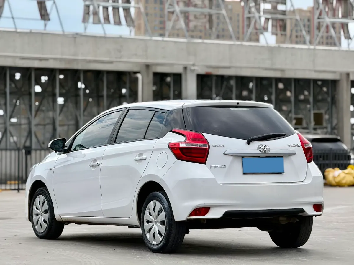 2017 Toyota Yaris L 1.5L 107HP L4 CVT,autocango,china used car exporter,china ev exporter,chinese used car exporter,chinese used ev exporter