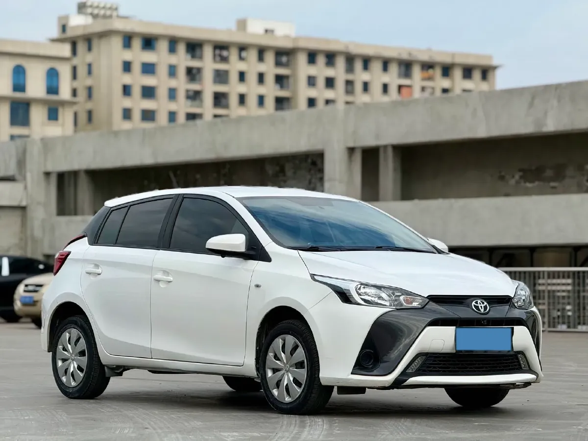 2017 Toyota Yaris L 1.5L 107HP L4 CVT,autocango,china used car exporter,china ev exporter,chinese used car exporter,chinese used ev exporter