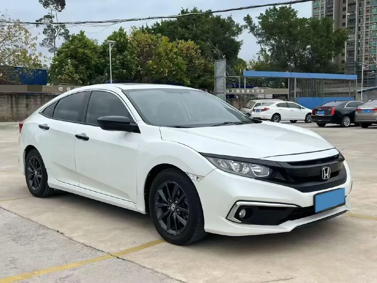 2019 Honda Civic 1.5T 177HP L4 CVT,autocango,china used car exporter,china ev exporter,chinese used car exporter,chinese used ev exporter