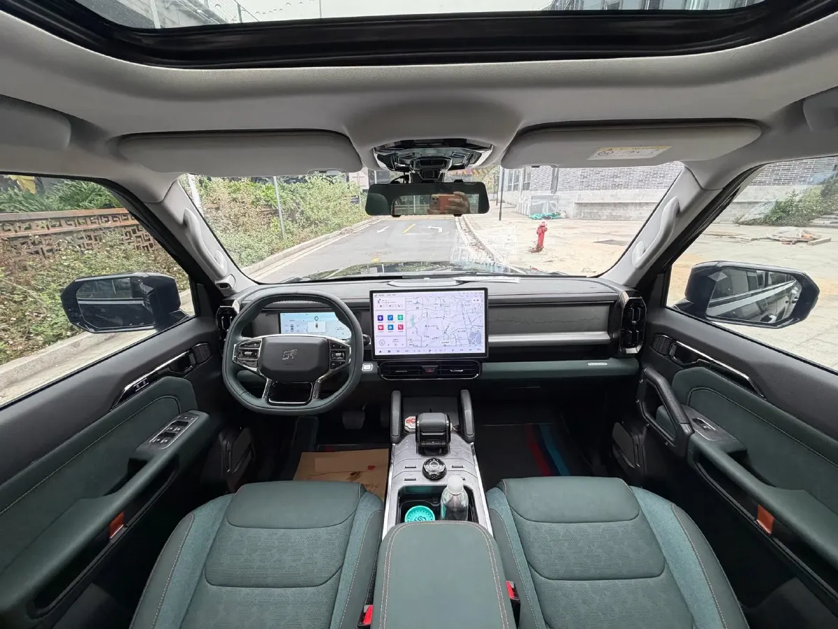 2023 Jetour Traveller 1.5T 184HP L4 7DCT,autocango,china used car exporter,china ev exporter,chinese used car exporter,chinese used ev exporter