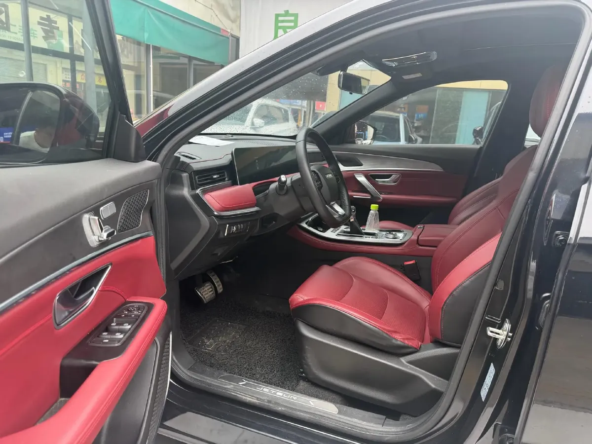 2021 Jetour X70 Plus 1.5T 156HP L4 6DCT,autocango,china used car exporter,china ev exporter,chinese used car exporter,chinese used ev exporter