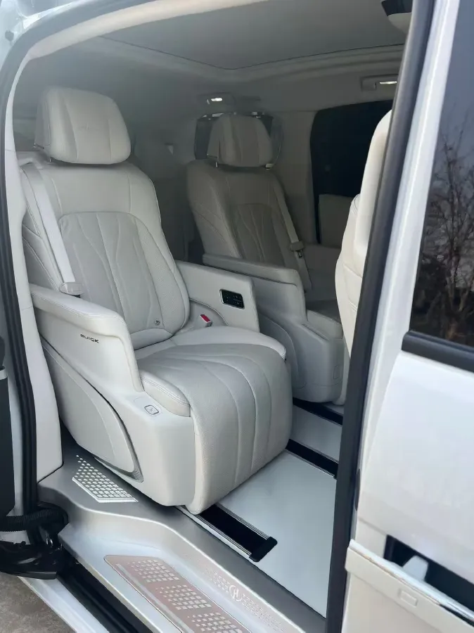 2024 Buick GL8 1.5T 180HP L4 2DHT PHEV 24.4KWH,autocango,china used car exporter,china ev exporter,chinese used car exporter,chinese used ev exporter