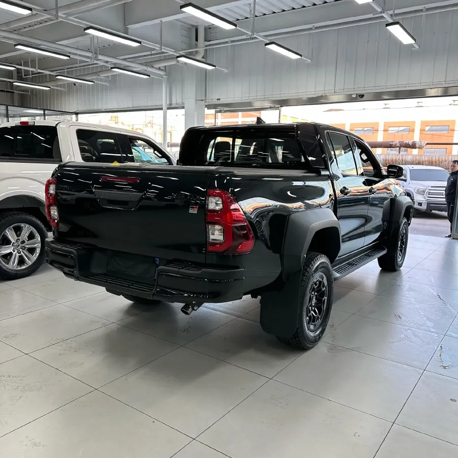 2022 Toyota Land Cruiser 3.4T 415HP V6 10AT,autocango,china used car exporter,china ev exporter,chinese used car exporter,chinese used ev exporter