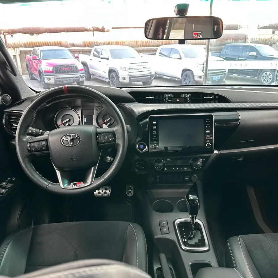 2022 Toyota Land Cruiser 3.4T 415HP V6 10AT,autocango,china used car exporter,china ev exporter,chinese used car exporter,chinese used ev exporter