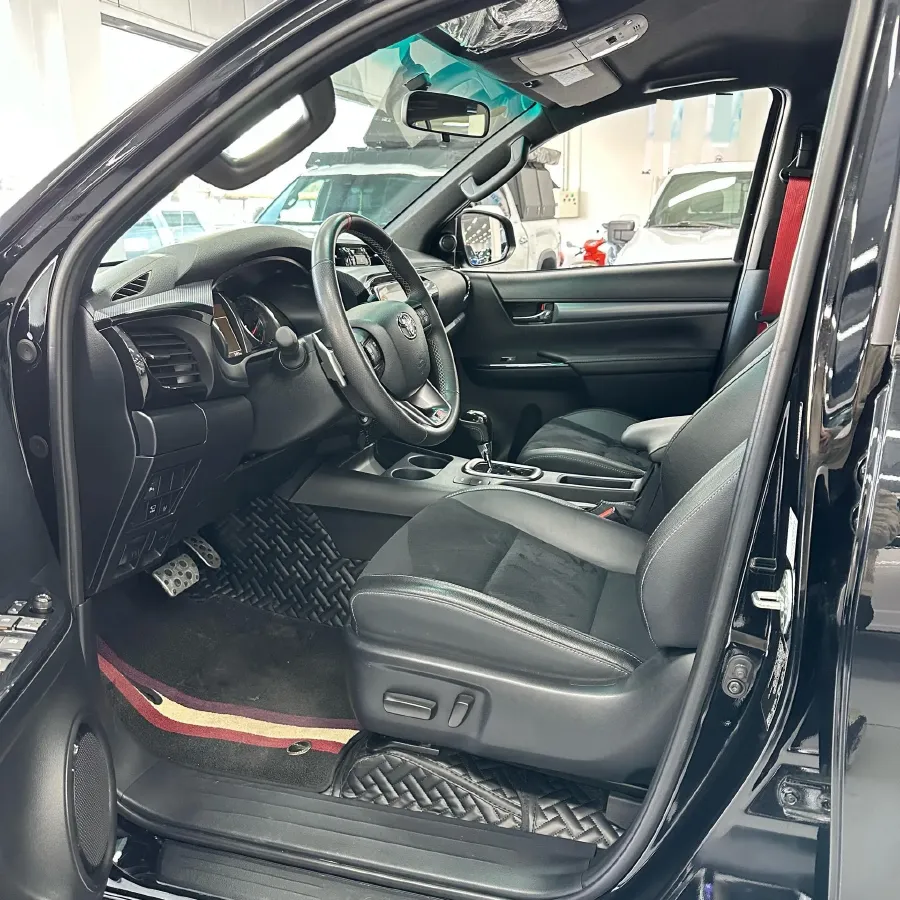 2022 Toyota Land Cruiser 3.4T 415HP V6 10AT,autocango,china used car exporter,china ev exporter,chinese used car exporter,chinese used ev exporter