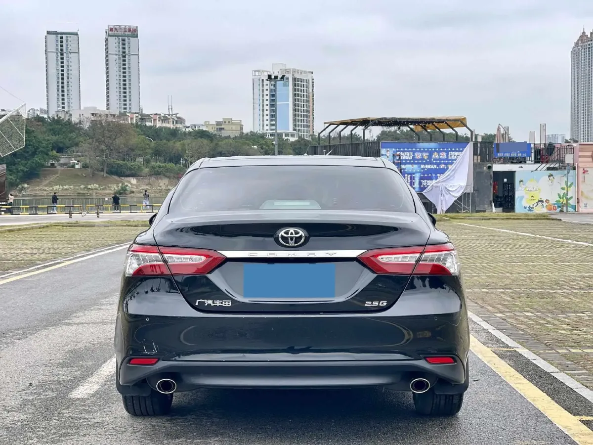 2019 Toyota Camry 2.5L 209HP L4 8AT,autocango,china used car exporter,china ev exporter,chinese used car exporter,chinese used ev exporter