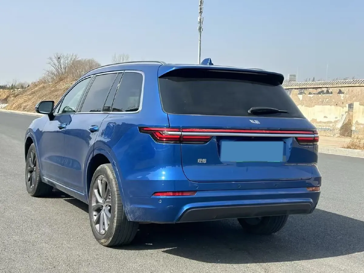 2020 Li ONE Range Extended 131HP REEV 40.5KWH,autocango,china used car exporter,china ev exporter,chinese used car exporter,chinese used ev exporter