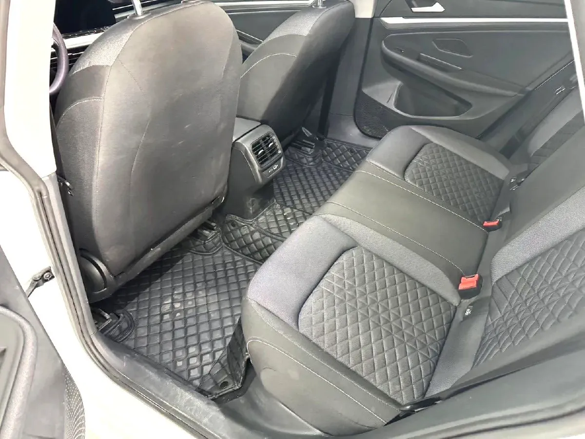 2024 Volkswagen Lamando 1.2T 116HP L4 7DCT,autocango,china used car exporter,china ev exporter,chinese used car exporter,chinese used ev exporter