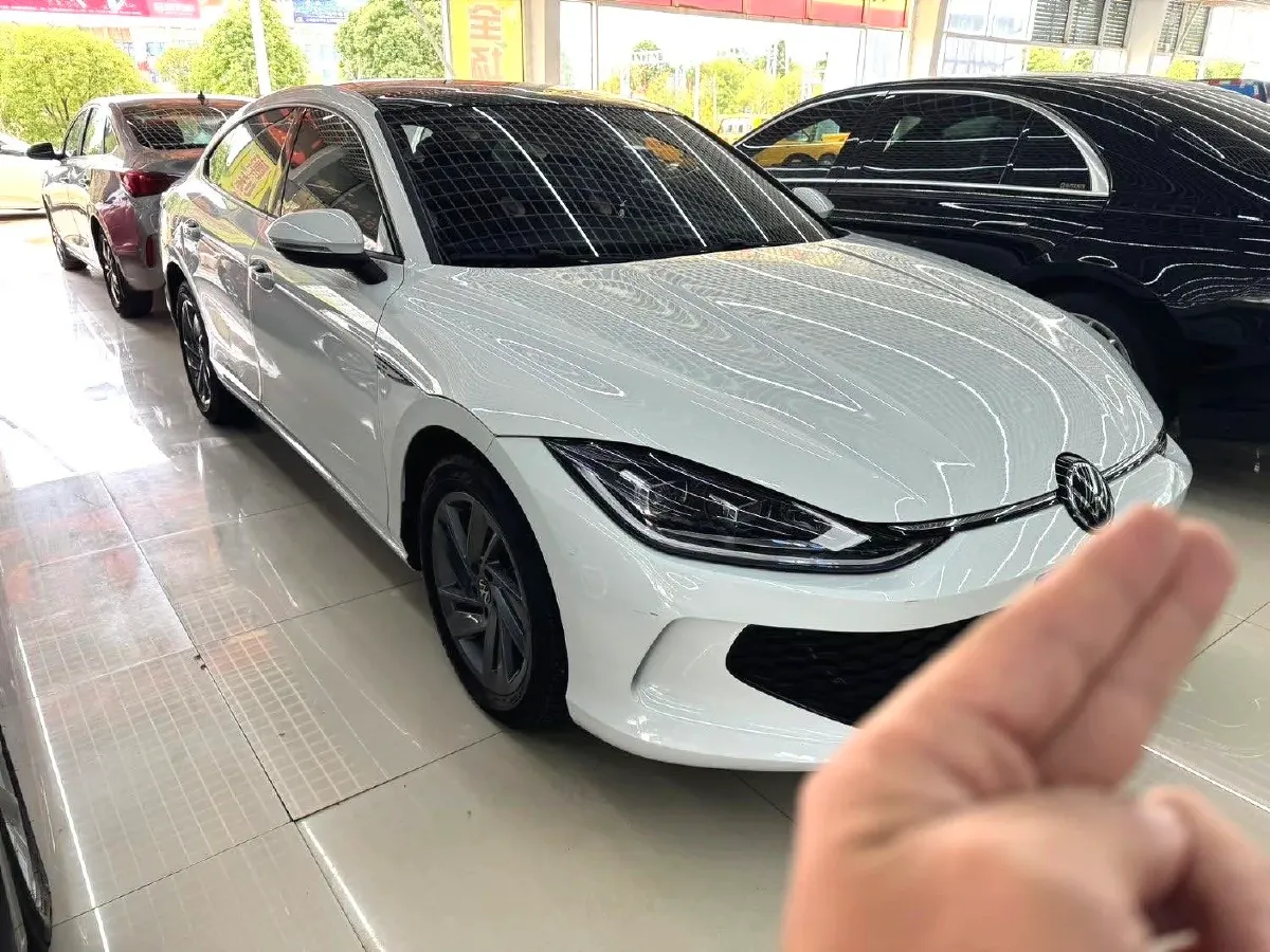 2024 Volkswagen Lamando 1.2T 116HP L4 7DCT,autocango,china used car exporter,china ev exporter,chinese used car exporter,chinese used ev exporter
