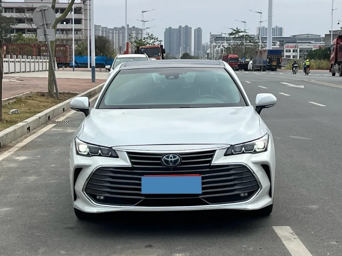2022 Toyota Avalon 2.5L 178HP L4 E-CVT Hybrid,autocango,china used car exporter,china ev exporter,chinese used car exporter,chinese used ev exporter
