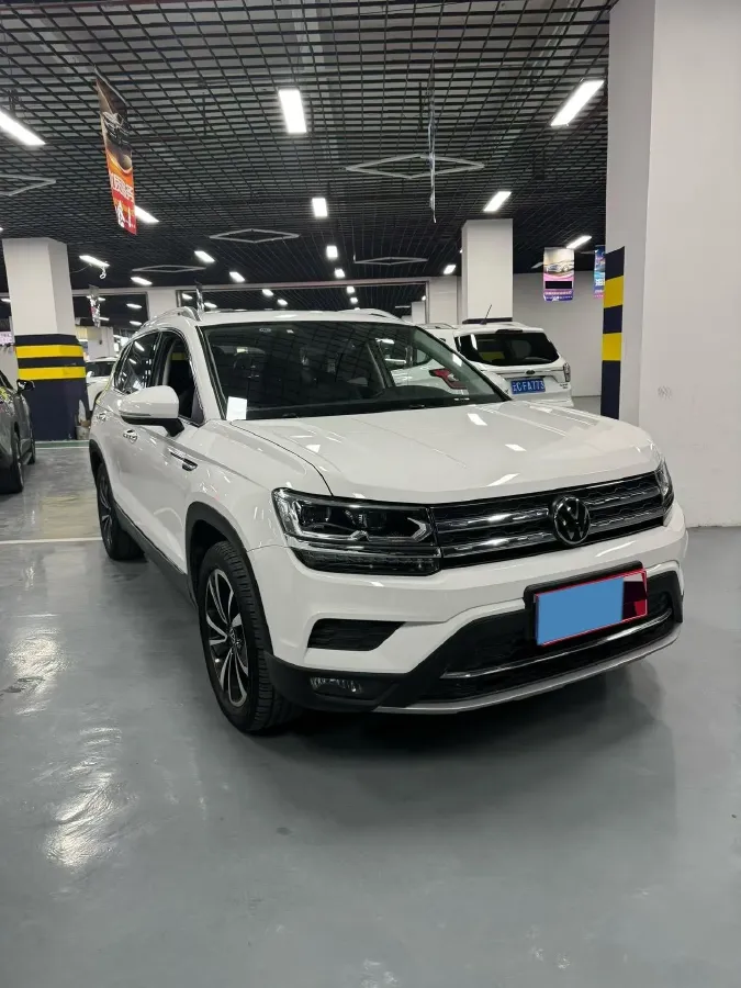 2022 Volkswagen Tharu 2.0T 186HP L4 7DCT,autocango,china used car exporter,china ev exporter,chinese used car exporter,chinese used ev exporter