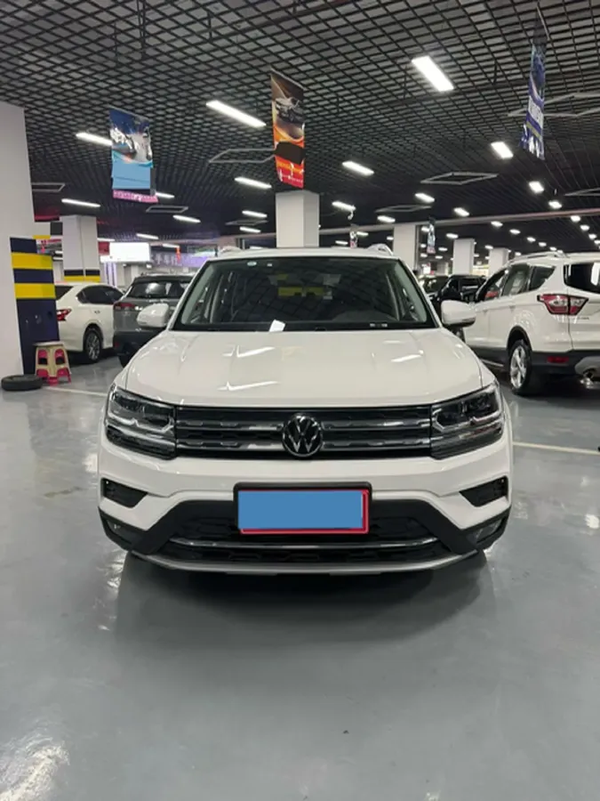 2022 Volkswagen Tharu 2.0T 186HP L4 7DCT,autocango,china used car exporter,china ev exporter,chinese used car exporter,chinese used ev exporter
