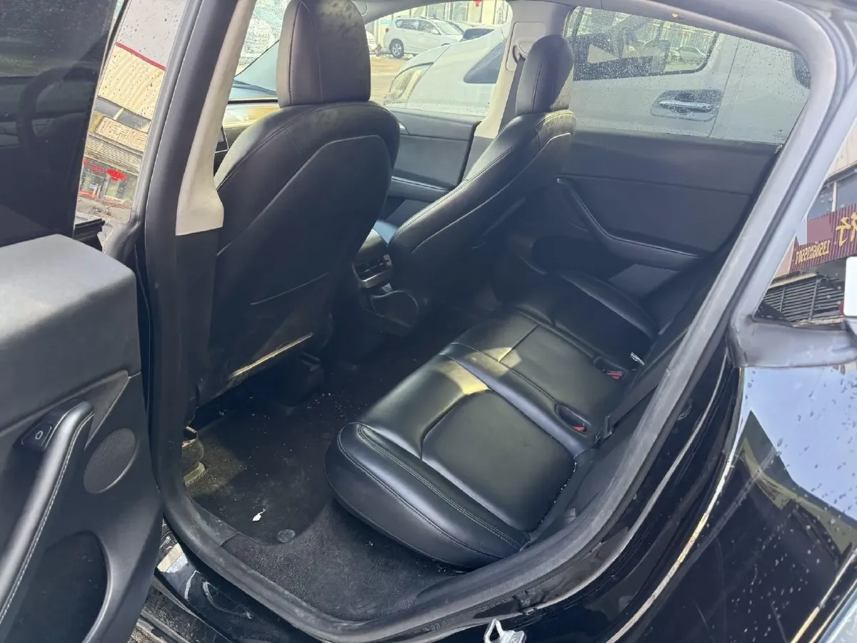 2021 MINI COUNTRYMAN 1.5T 136HP L3 8AT,autocango,china used car exporter,china ev exporter,chinese used car exporter,chinese used ev exporter