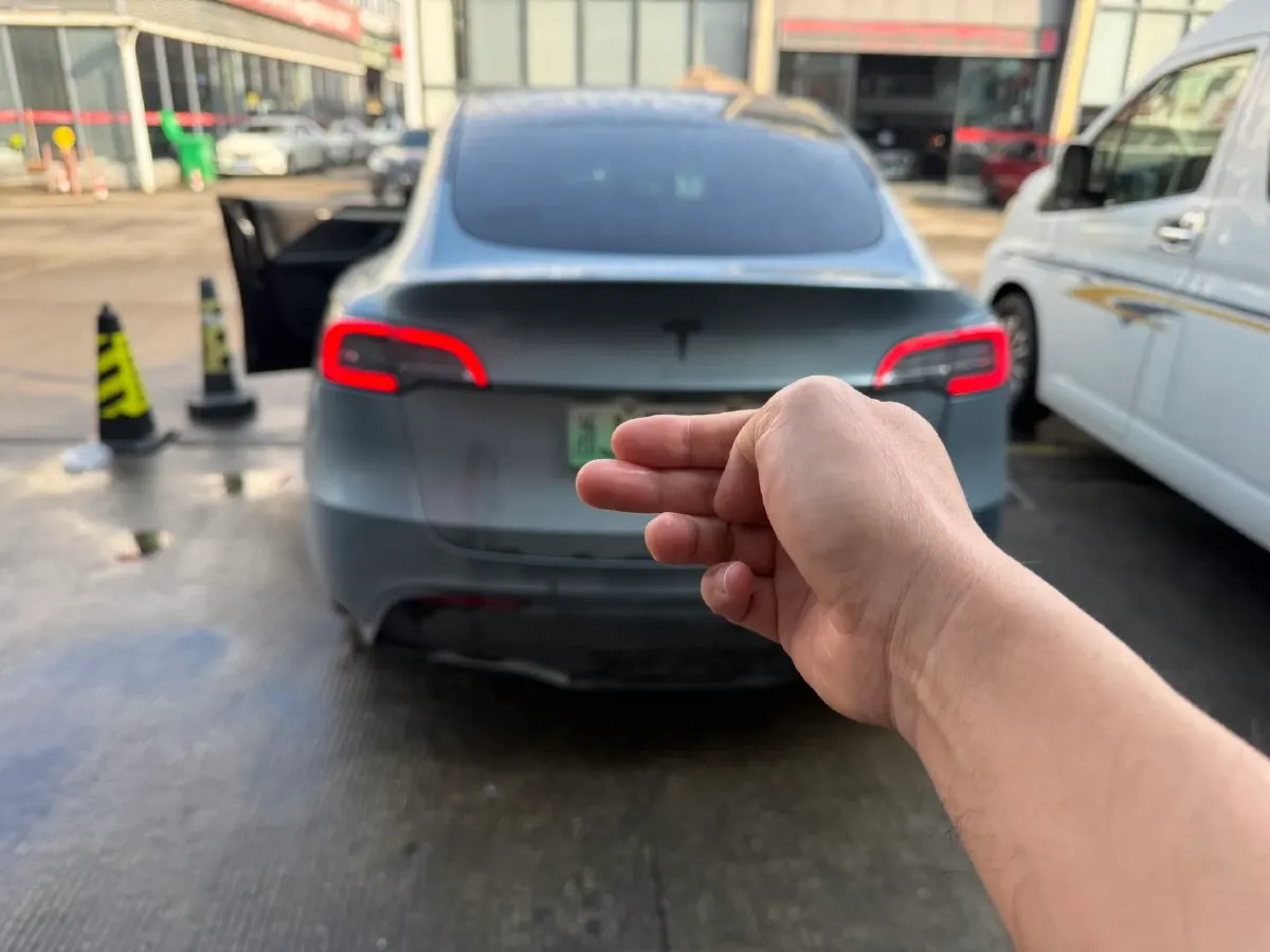 2021 MINI COUNTRYMAN 1.5T 136HP L3 8AT,autocango,china used car exporter,china ev exporter,chinese used car exporter,chinese used ev exporter