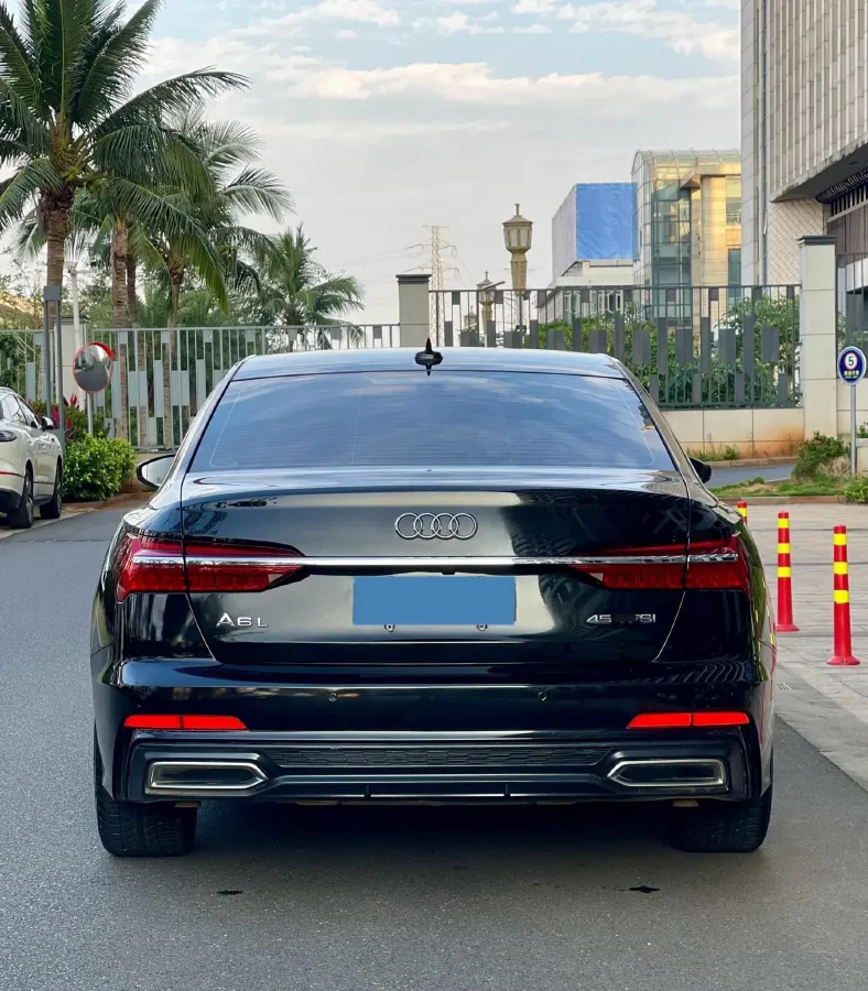 2019 Mercedes-Benz E Class 1.5T 184HP L4 9AT,autocango,china used car exporter,china ev exporter,chinese used car exporter,chinese used ev exporter