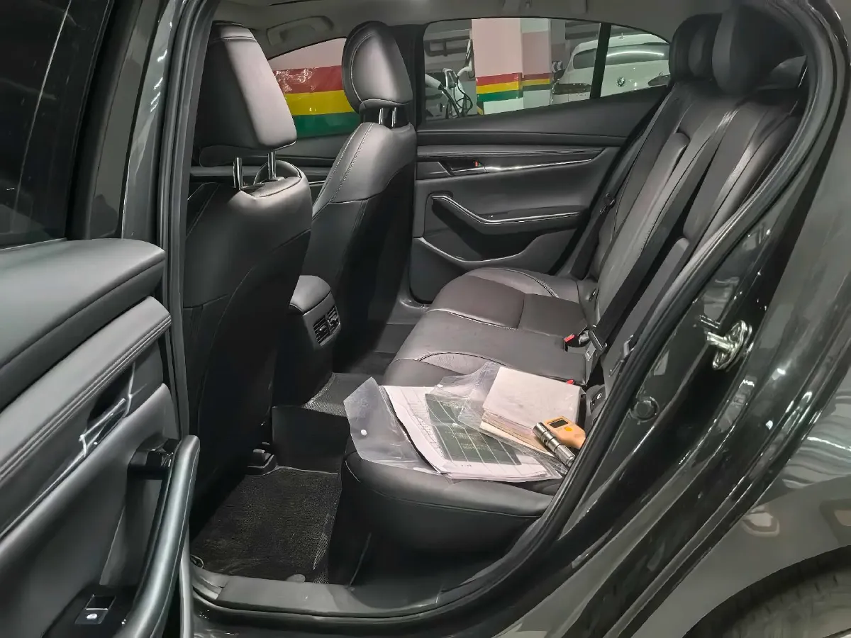 2023 Mazda 3 Axela 2.0L 158HP L4 6AT,autocango,china used car exporter,china ev exporter,chinese used car exporter,chinese used ev exporter