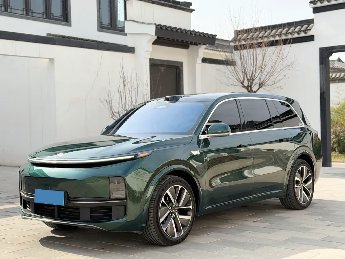 2022 Li L9 Range Extended 154HP REEV 42.6KWH,autocango,china used car exporter,china ev exporter,chinese used car exporter,chinese used ev exporter