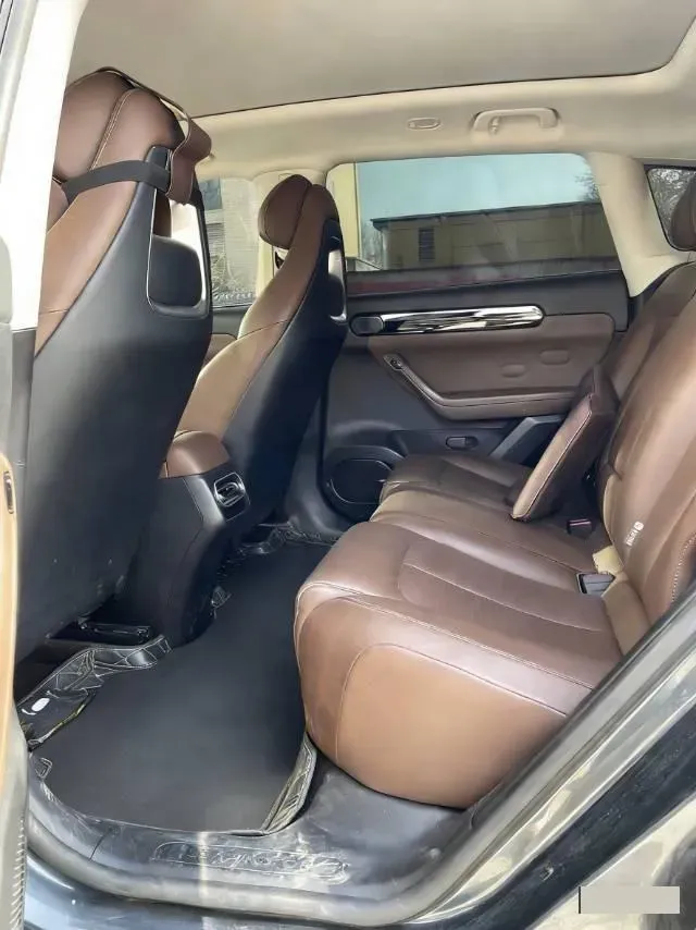 2023 Leapmotor C11 Range Extended 131HP REEV 43.74KWH,autocango,china used car exporter,china ev exporter,chinese used car exporter,chinese used ev exporter