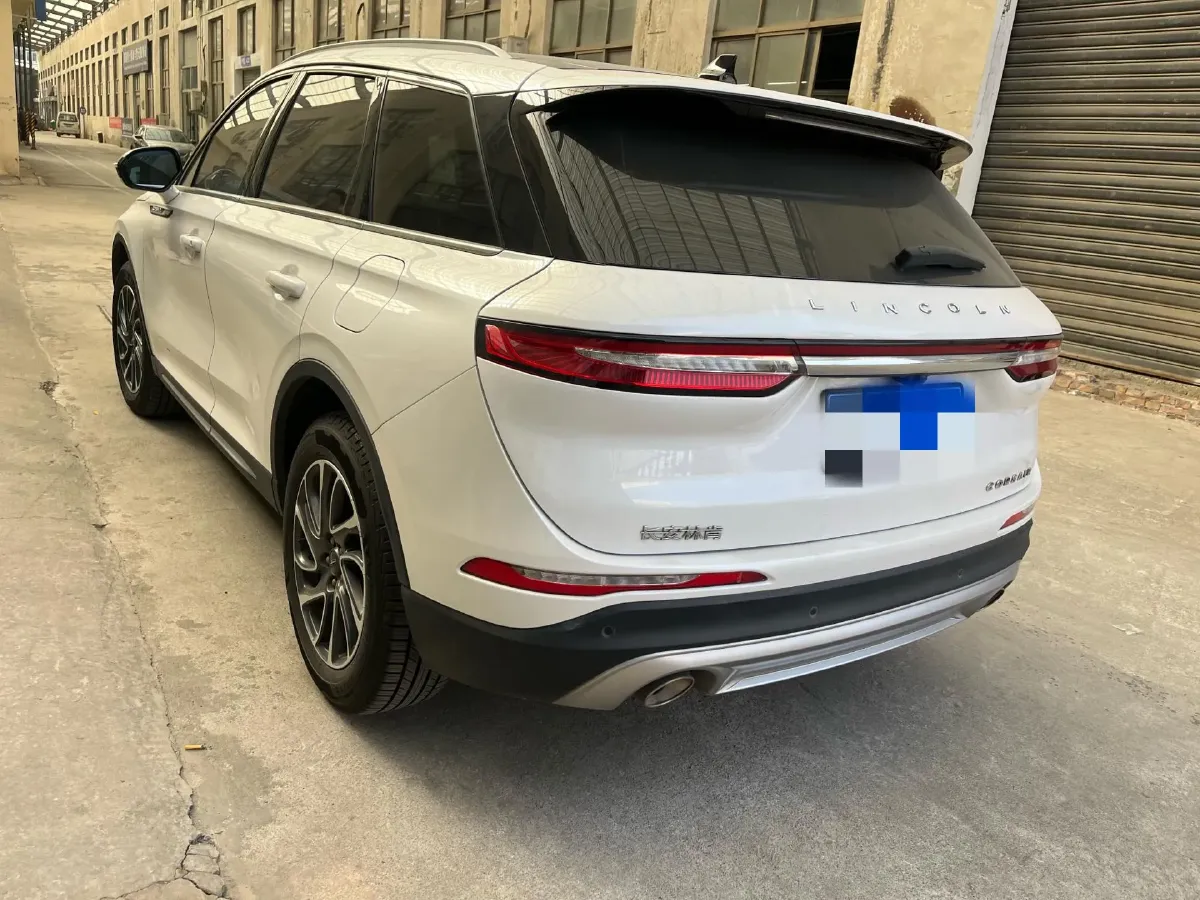 2022 Lincoln Corsair 2.0T 245HP L4 8AT,autocango,china used car exporter,china ev exporter,chinese used car exporter,chinese used ev exporter