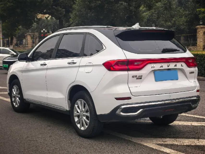 2021 Haval M6 1.5T 150HP L4 7DCT,autocango,china used car exporter,china ev exporter,chinese used car exporter,chinese used ev exporter