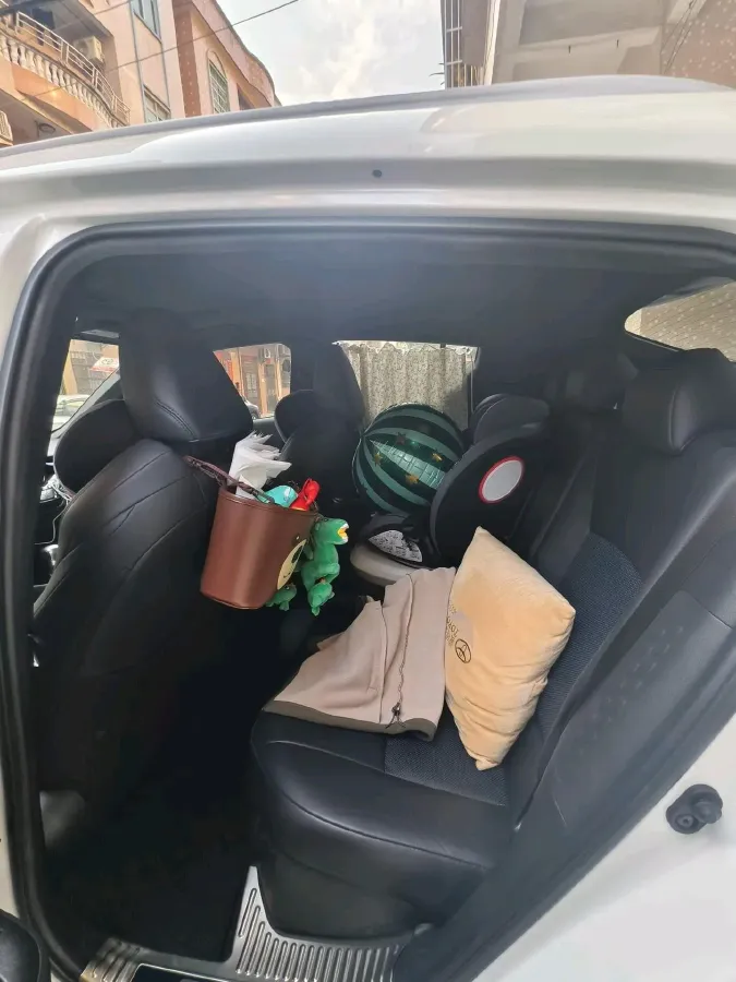 2020 Toyota C-HR 2.0L 171HP L4 CVT,autocango,china used car exporter,china ev exporter,chinese used car exporter,chinese used ev exporter