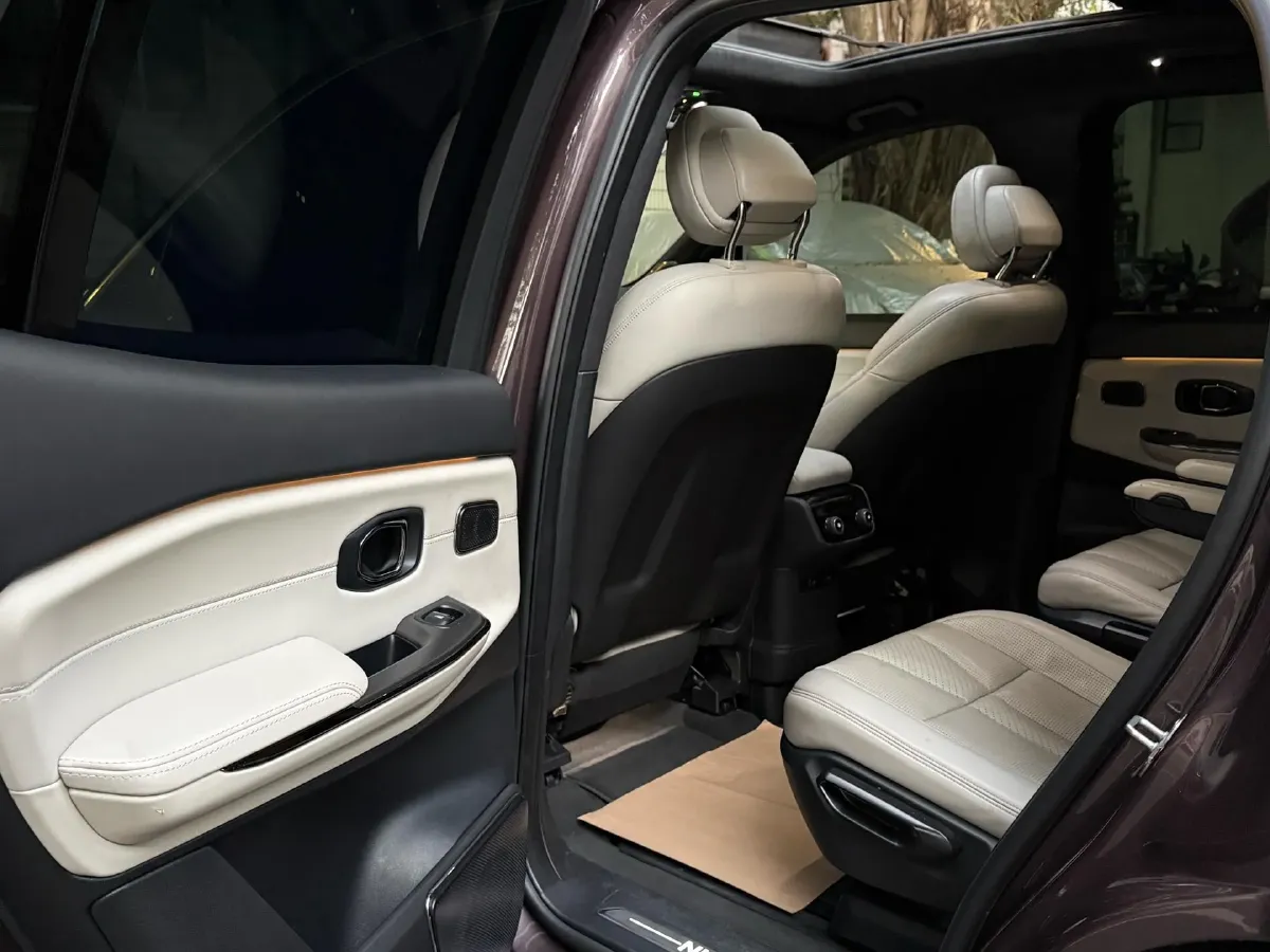 2020 NIO ES8 BEV 100KWH,autocango,china used car exporter,china ev exporter,chinese used car exporter,chinese used ev exporter