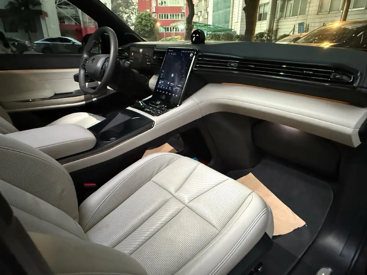 2020 NIO ES8 BEV 100KWH,autocango,china used car exporter,china ev exporter,chinese used car exporter,chinese used ev exporter