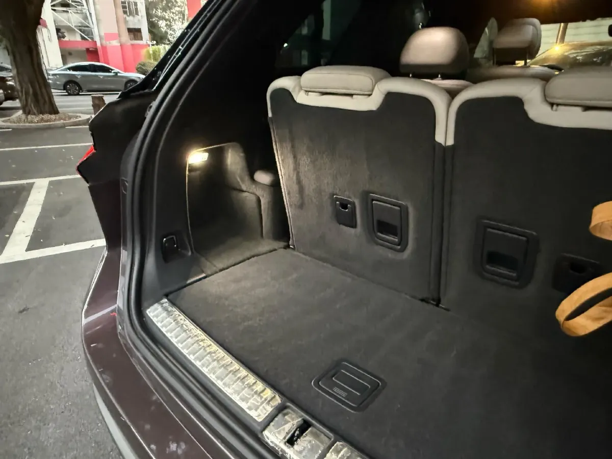 2020 NIO ES8 BEV 100KWH,autocango,china used car exporter,china ev exporter,chinese used car exporter,chinese used ev exporter