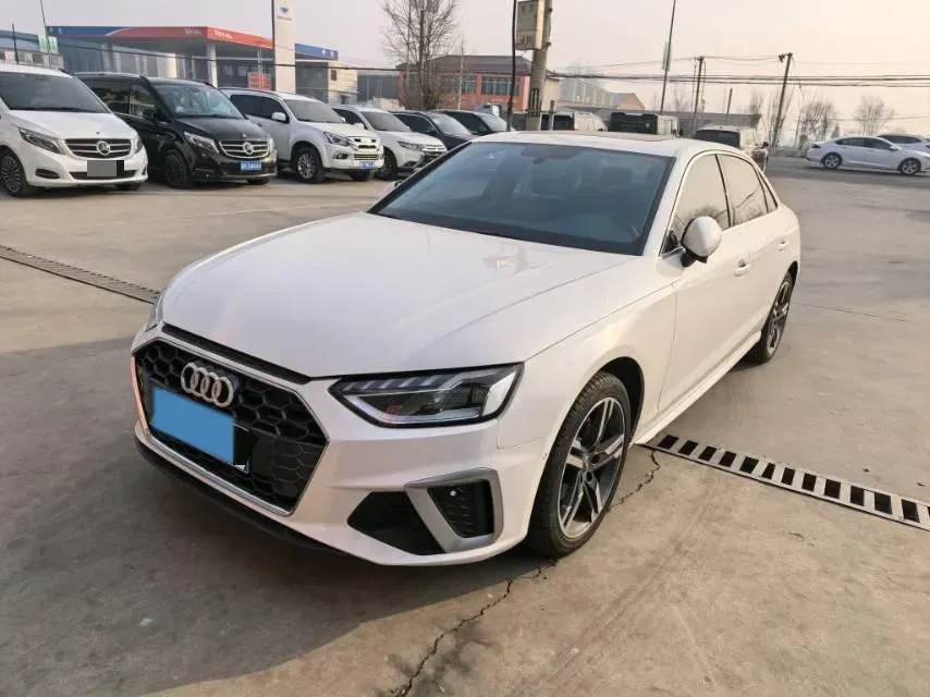 2020 Audi A4L 2.0T 190HP L4 7DCT,autocango,china used car exporter,china ev exporter,chinese used car exporter,chinese used ev exporter