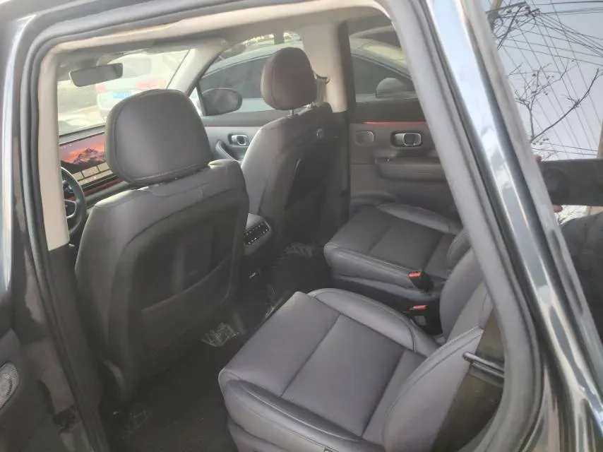 2024 Leapmotor C16 1.5L 95HP L4 REEV 28.4KWH,autocango,china used car exporter,china ev exporter,chinese used car exporter,chinese used ev exporter