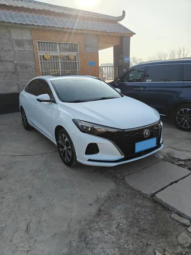 2021 ChangAn Eado 1.4T 160HP L4 7DCT,autocango,china used car exporter,china ev exporter,chinese used car exporter,chinese used ev exporter