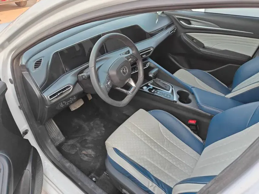 2021 ChangAn Eado 1.4T 160HP L4 7DCT,autocango,china used car exporter,china ev exporter,chinese used car exporter,chinese used ev exporter