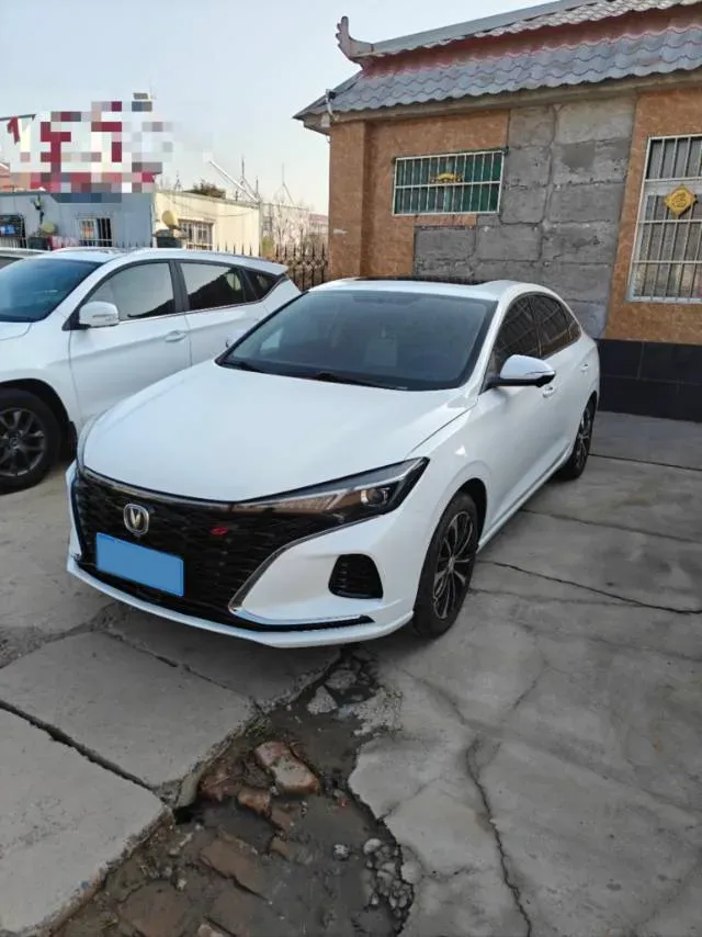 2021 ChangAn Eado 1.4T 160HP L4 7DCT,autocango,china used car exporter,china ev exporter,chinese used car exporter,chinese used ev exporter