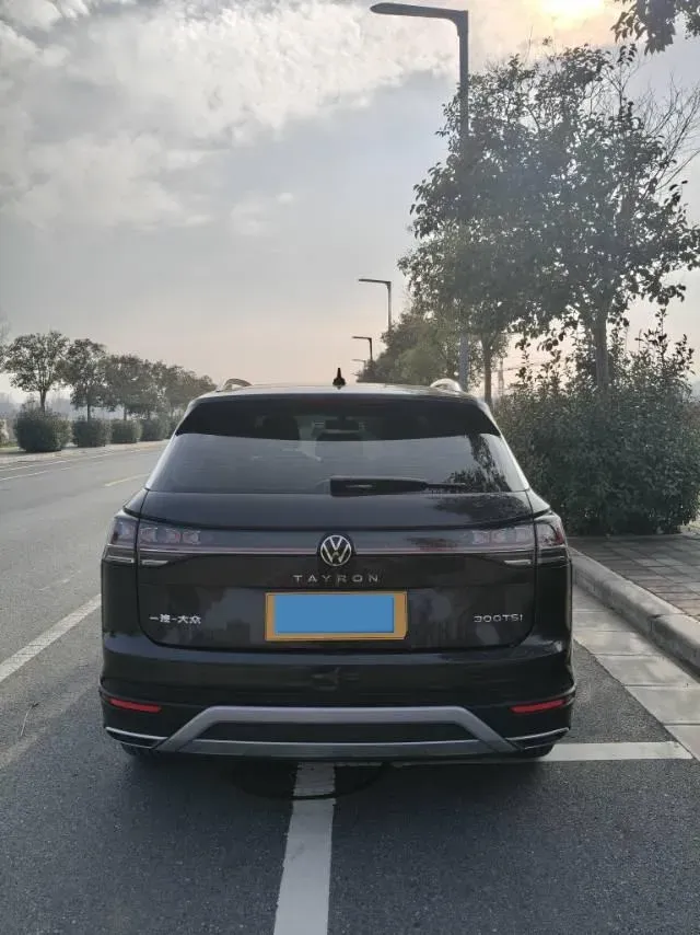 2024 Volkswagen Tayron 1.5T 160HP L4 7DCT,autocango,china used car exporter,china ev exporter,chinese used car exporter,chinese used ev exporter