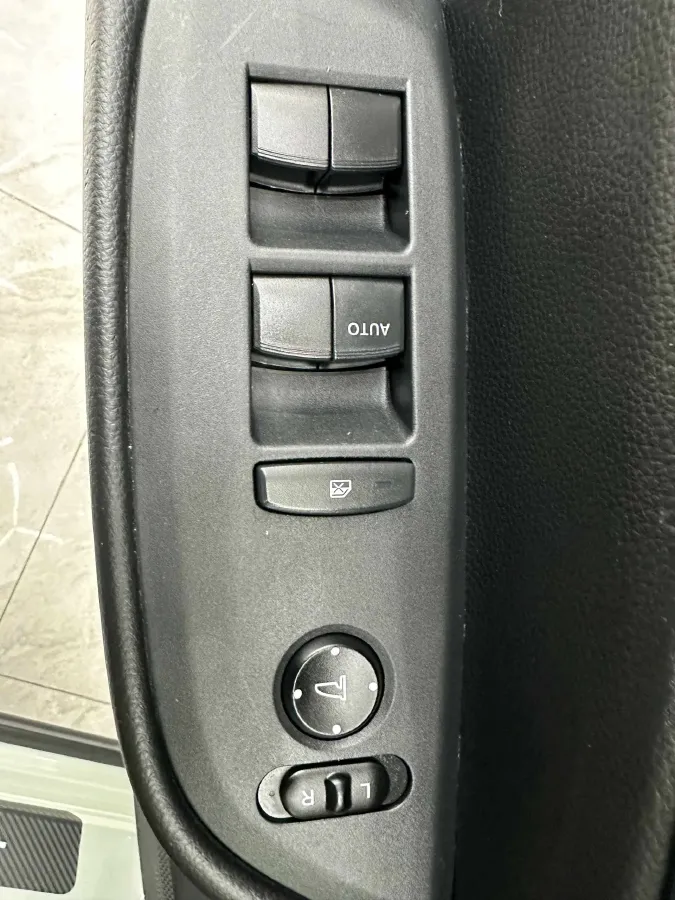 2021 Honda Fit 1.5L 131HP L4 CVT,autocango,china used car exporter,china ev exporter,chinese used car exporter,chinese used ev exporter