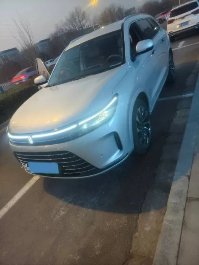 2024 AITO AITO M7 1.5T 152HP L4 REEV 42KWH,autocango,china used car exporter,china ev exporter,chinese used car exporter,chinese used ev exporter