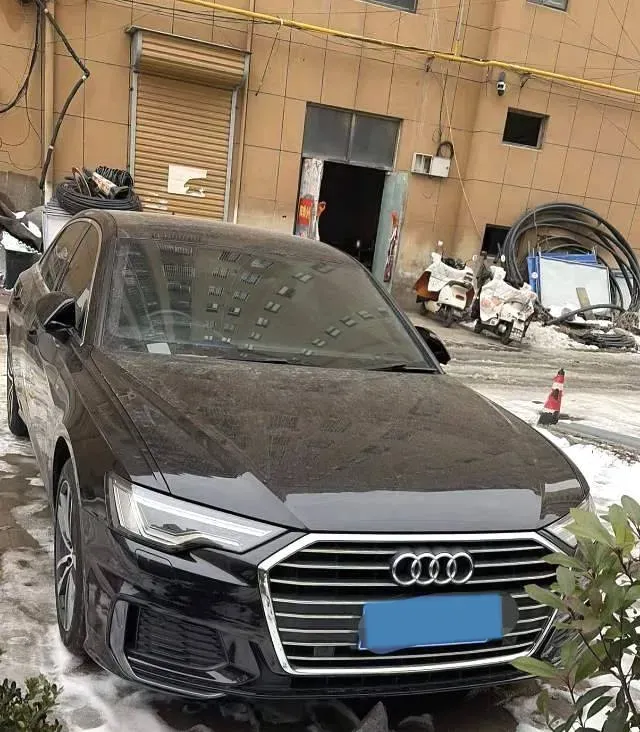 2021 Audi A6L 2.0T 190HP L4 7DCT,autocango,china used car exporter,china ev exporter,chinese used car exporter,chinese used ev exporter