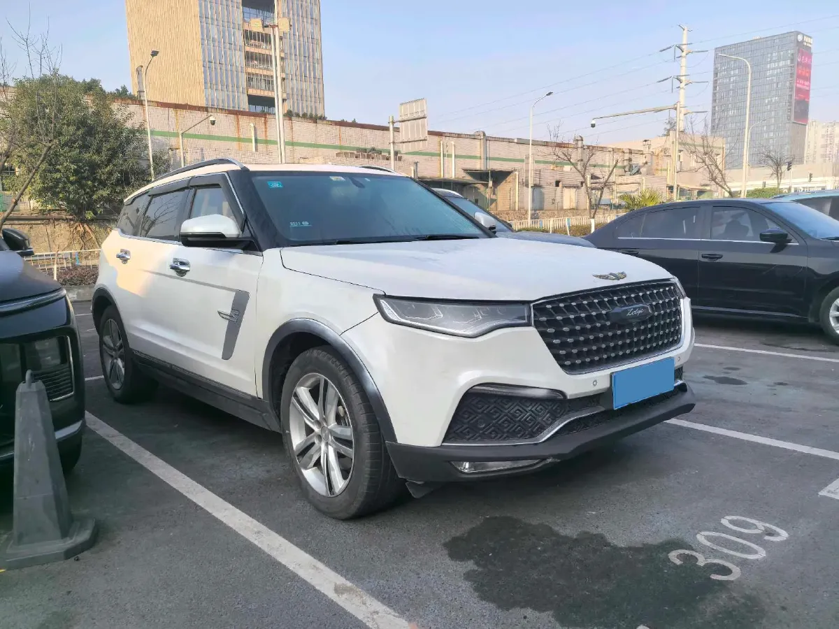 2017 Zotye T700 1.8T 177HP L4 6DCT,autocango,china used car exporter,china ev exporter,chinese used car exporter,chinese used ev exporter