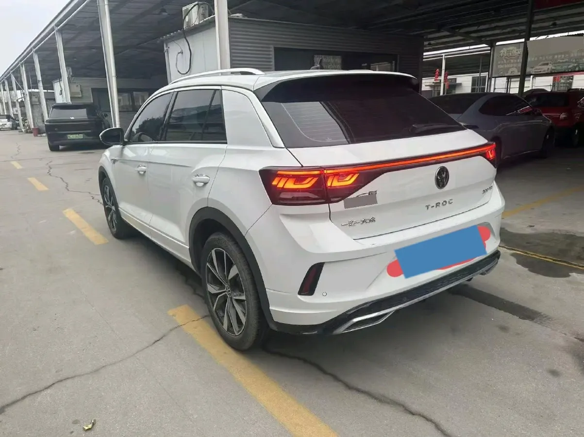 2023 Volkswagen T-Roc 1.5T 160HP L4 7DCT,autocango,china used car exporter,china ev exporter,chinese used car exporter,chinese used ev exporter
