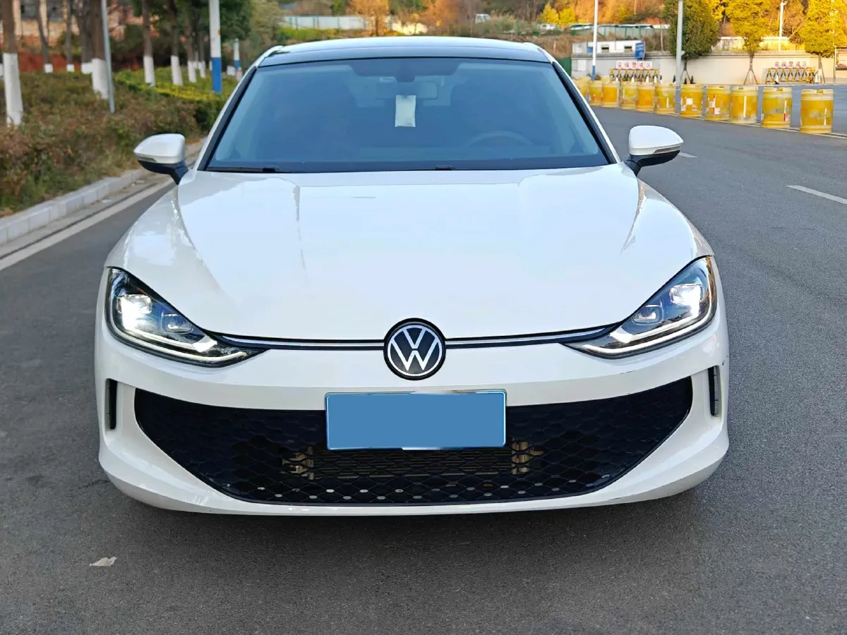 2022 Jetour DASHING i-DM 1.5T 156HP L4 3DHT PHEV 19.27KWH,autocango,china used car exporter,china ev exporter,chinese used car exporter,chinese used ev exporter