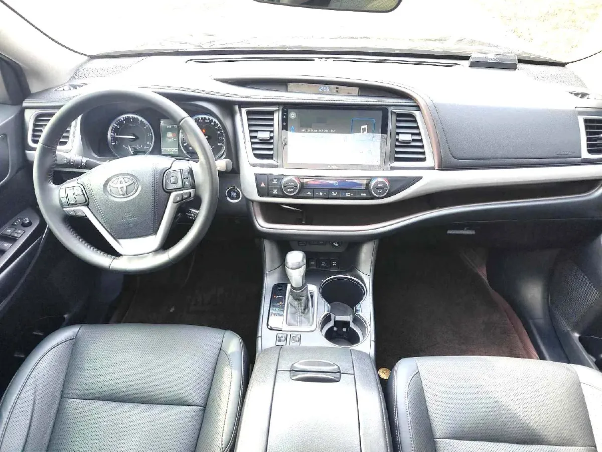 2019 Mazda CX-8 2.5L 192HP L4 6AT,autocango,china used car exporter,china ev exporter,chinese used car exporter,chinese used ev exporter