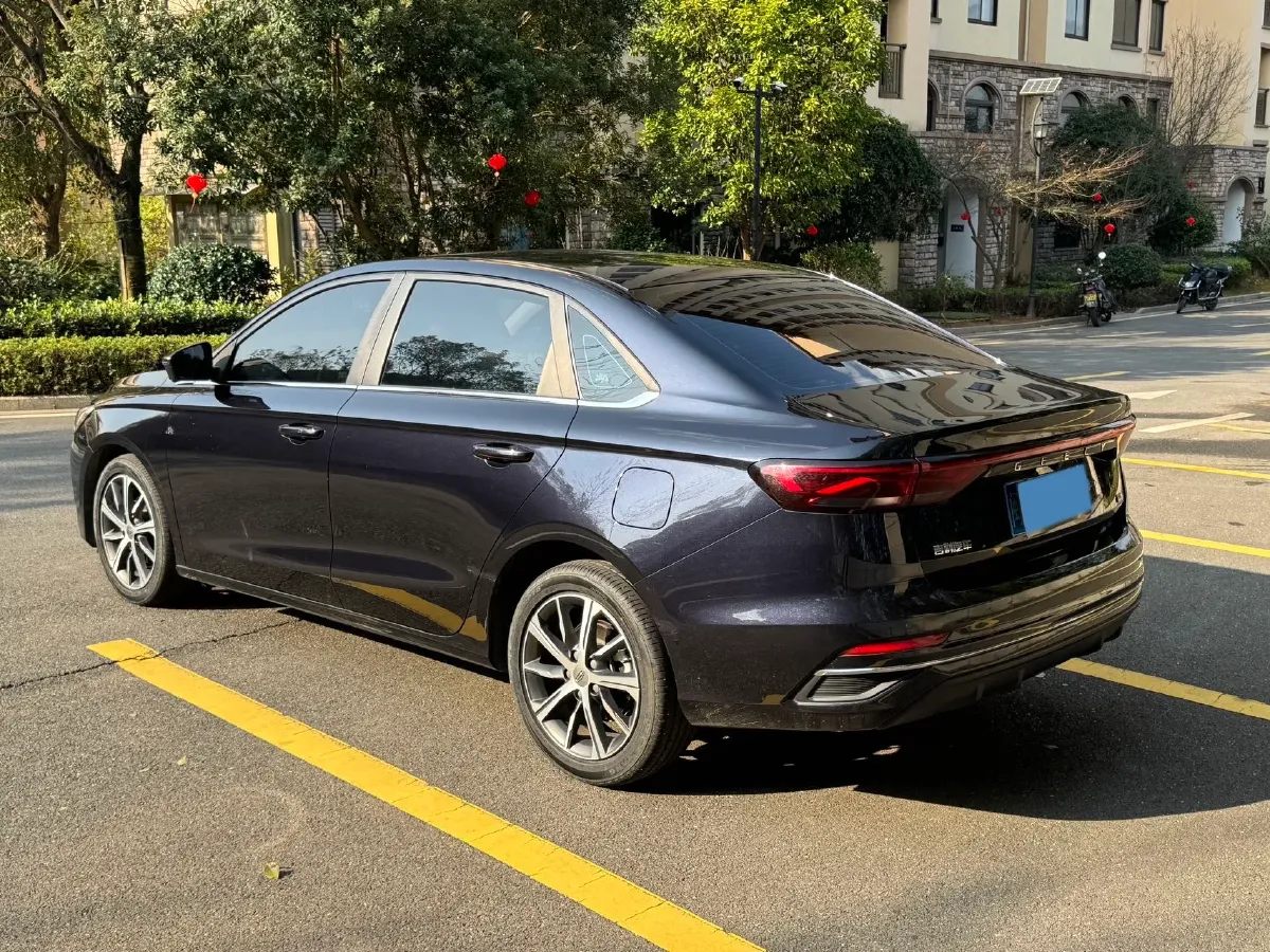 2022 Geely Emgrand 1.5L 114HP L4 CVT,autocango,china used car exporter,china ev exporter,chinese used car exporter,chinese used ev exporter