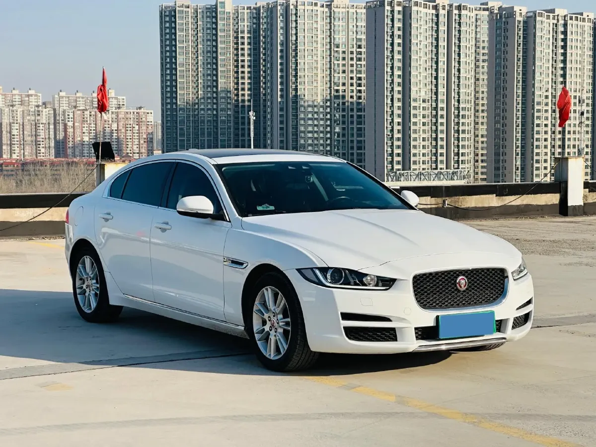 2018 Jaguar XEL 2.0T 200HP L4 8AT,autocango,china used car exporter,china ev exporter,chinese used car exporter,chinese used ev exporter